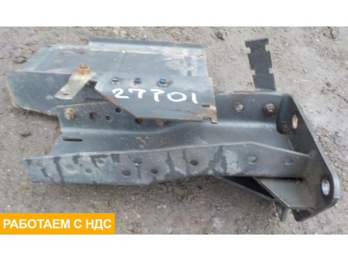 Кронштейн подножки правый